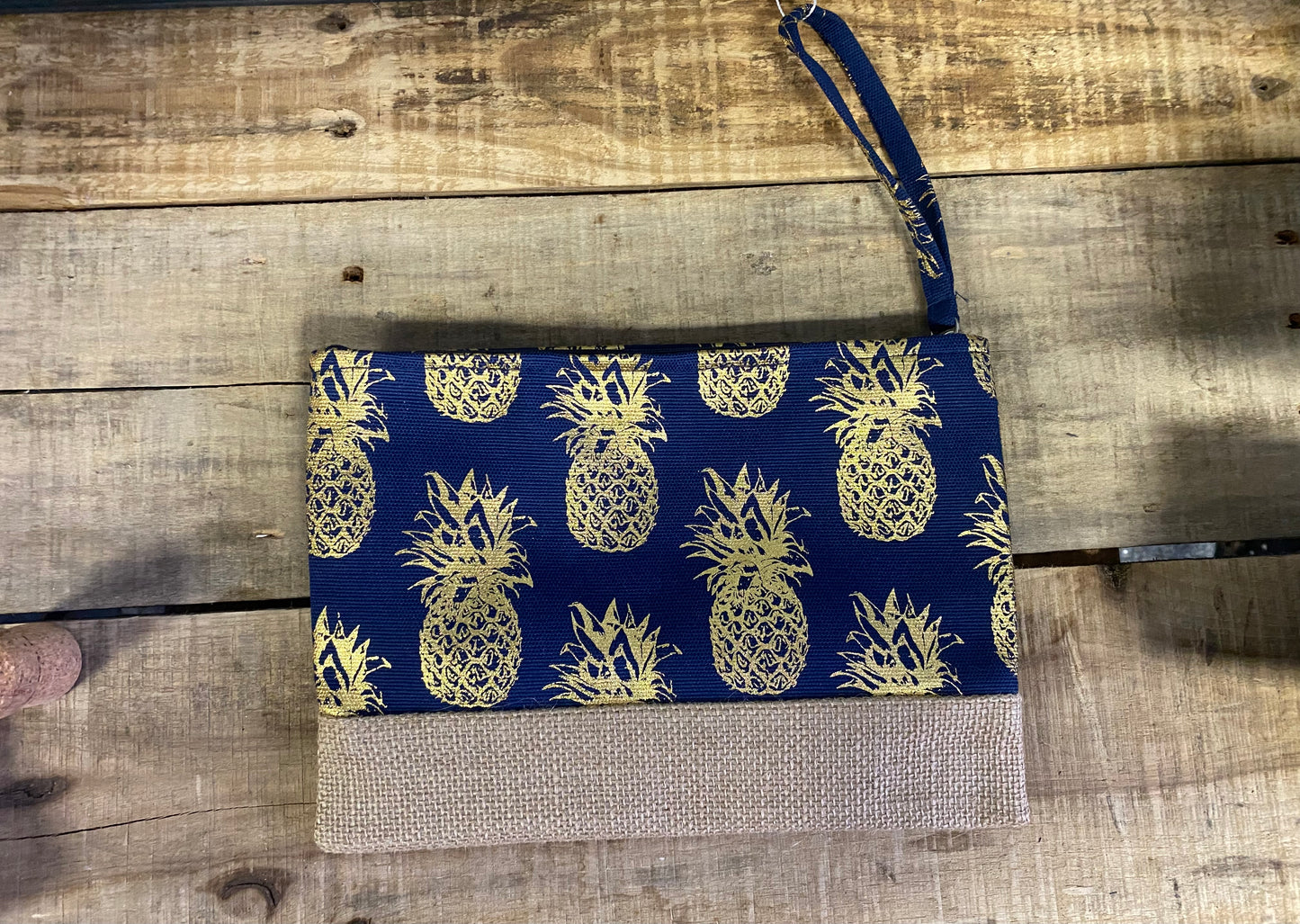 Pineapple print with burlap trim wrist bag