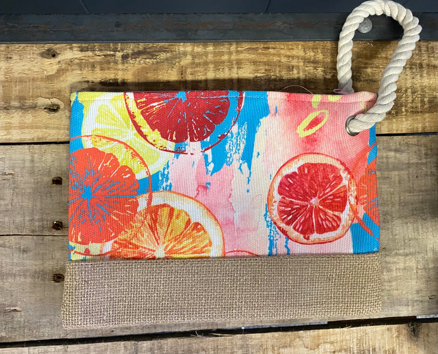 Fruity rope wrist bag